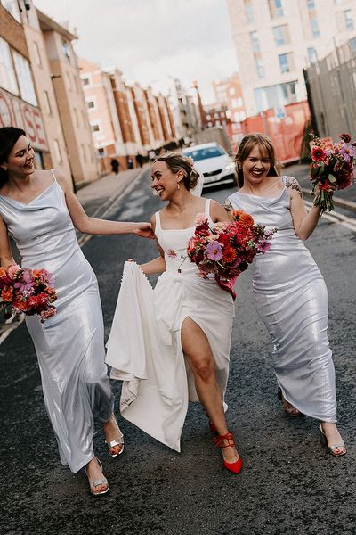 jodie-oliver-trafalgar-warehouse-wedding-with-metallic-bridesmaid-dresses