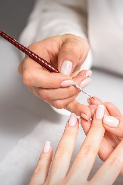 neutral wedding nail ideas and inspiration for 2024