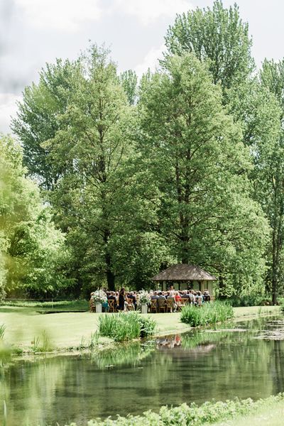 Outdoor lakeside ceremony captured by Katrina