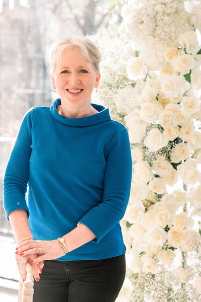 Susan McGregor Celebrant pictured at the Wedcon conference.  Photo by Georgia-Beth Photography and background by The Wedding Fairy UK