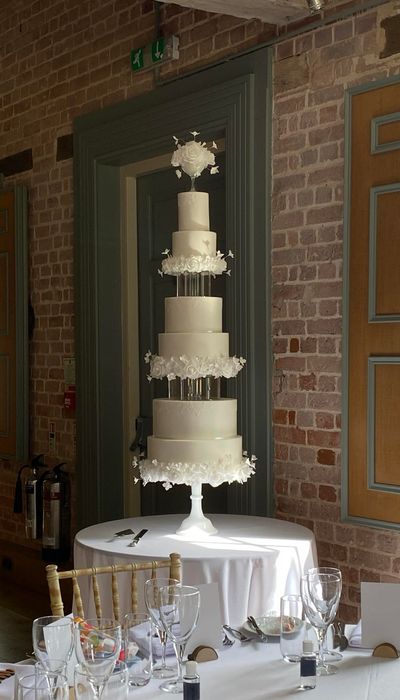 Love Wedding Cakes