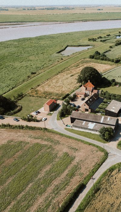 Riverlands Wedding Barns 