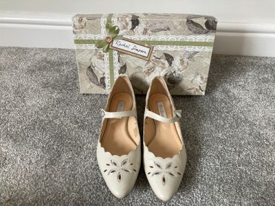 5530 5b95bdcd 6082 4c4d 9fcb 1b35be67746c