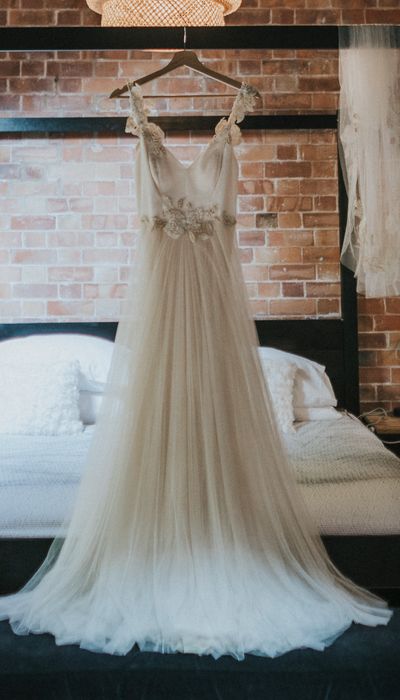 4225 sarah alex 042 2