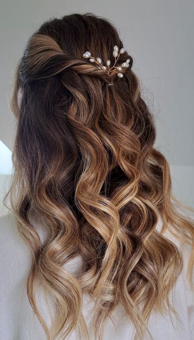 Oh You Pretty Things Bridal Hair