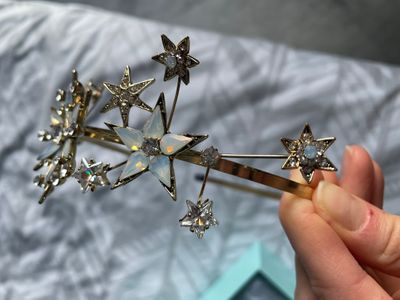 830 6c6ee225 1dd1 404b aad7 eba7fb9ceef1