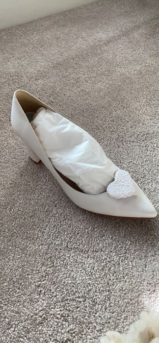 2051 7f1e21b4 1bc8 452e a879 b96d3ab44353