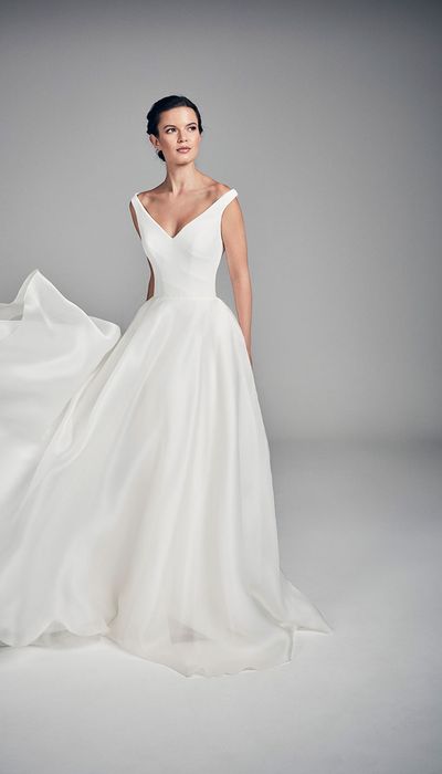 4348 amerie suzanne neville 2020 flores miss bush bridal boutique london surrey