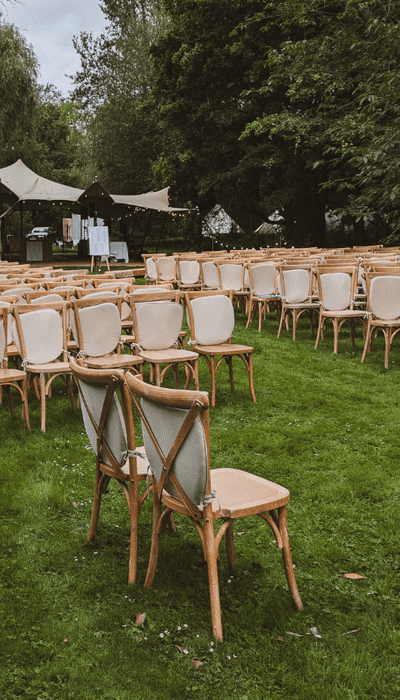 Muddy Weddings 