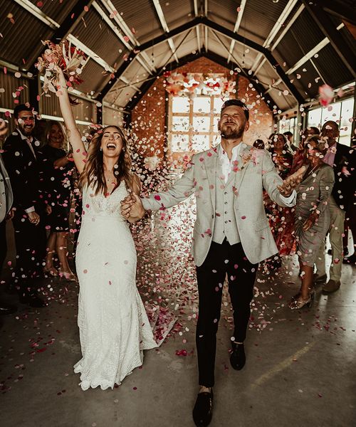 The Giraffe Shed wedding with confetti exit