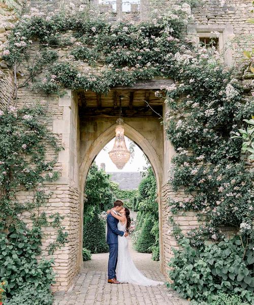 Italian themed wedding at Euridge manor with pasta and pizza, and the long banquet tables named after locations on the Amalfi Coast.