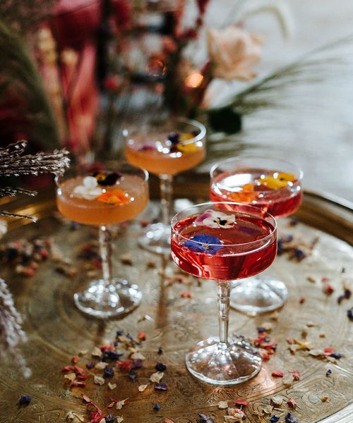 wedding day drinks - a guide to servings 