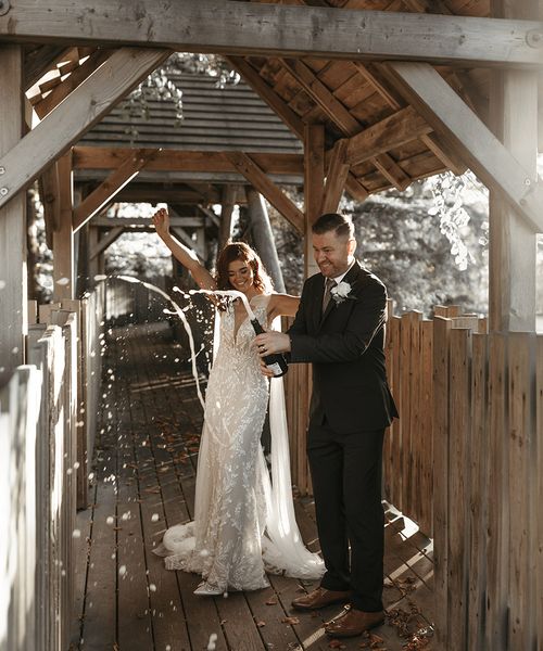 Alnwick Treehouse autumn wedding in Newcastle.