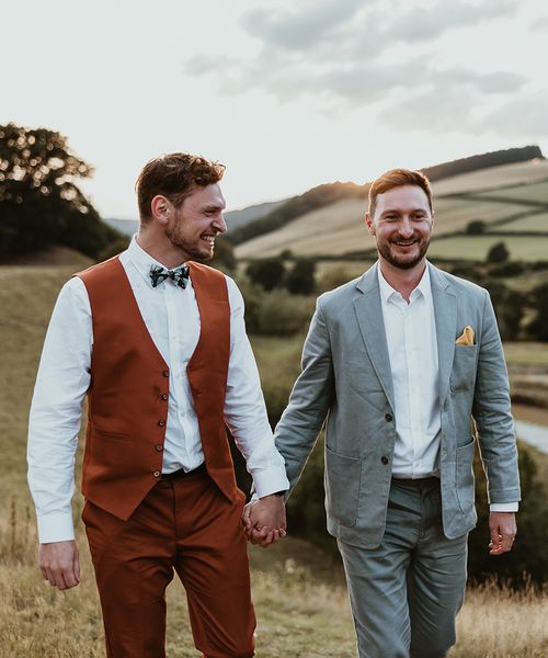 rustic wedding at Wilde Lodge for gay couple