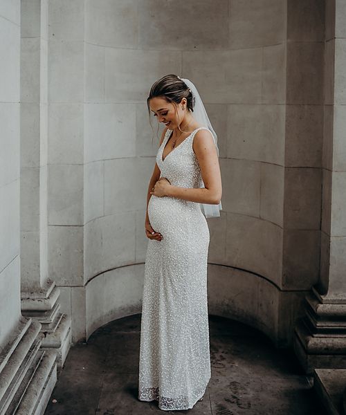  Pregnant Bride