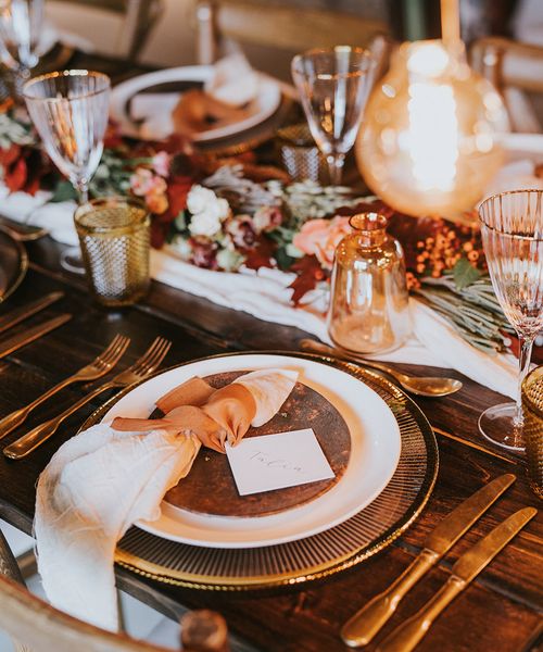 Autumn wedding ideas with seasonal wedding tablescape and orange decor