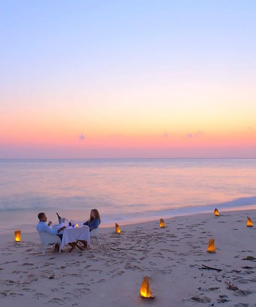 honeymoon destination fandp Azura Benguerra dining beach