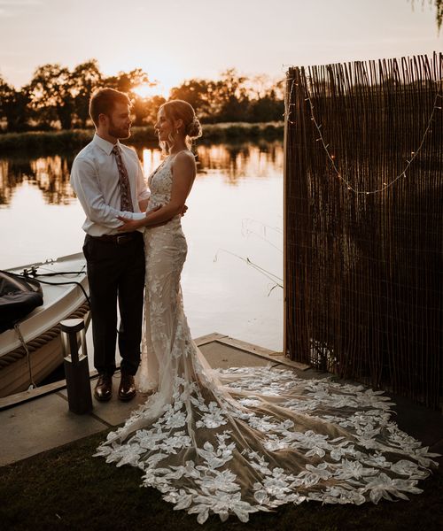 Essense Of Australia Lace Wedding Dress