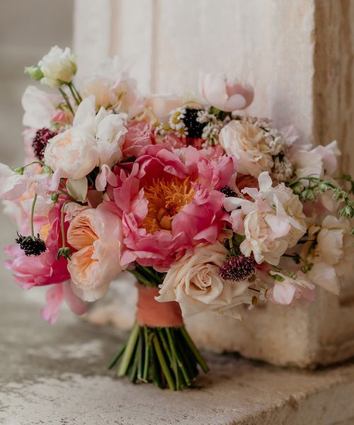 wedding flowers inspired by birth flowers by months