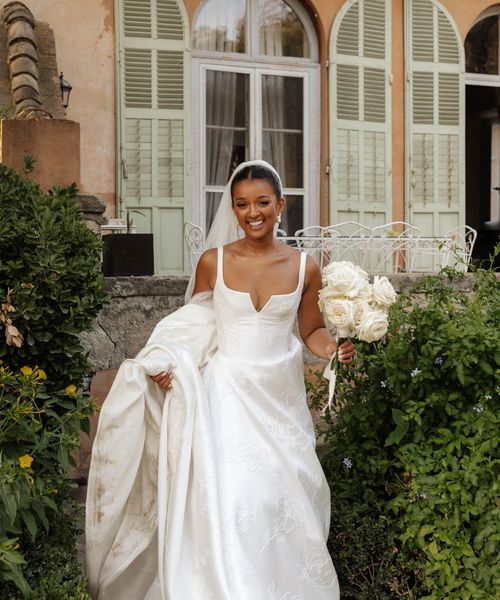 bride-wearing-classic-hollywood-glamour-suzanne-neville-wedding-dress-at-fench-riviera