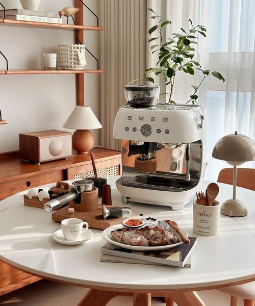 Rock My Christmas Competition Advent Day 11: Win a Smeg Espresso Coffee Machine with Grinder from The Wedding Shop