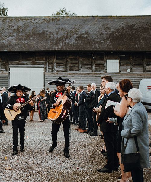 Mariachi Band and Persian Rug Aisle for Autumn Wedding | Needle &amp; Thread Astral Dress | Pimhill Barn | Waitrose Naked Wedding Cake | Leah Lombardi Weddings