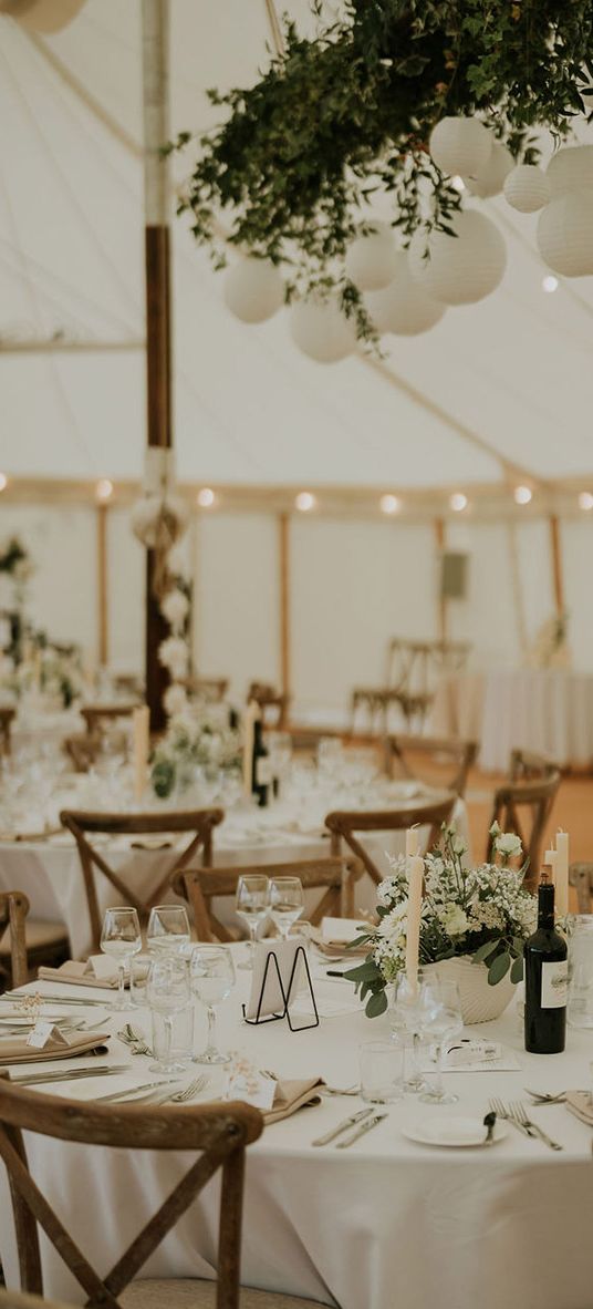 marquee wedding tablescape at Silverholme Manor