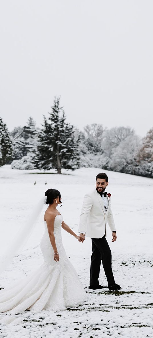 Hedsor House black tie winter wedding at Christmas time