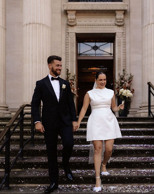 16 Best Cool Casual Wedding Dresses For A Low Key Bride 16-best-cool-casual-wedding-dresses-for-a-low-key-bride