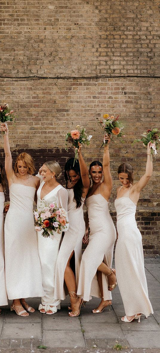 100 Barrington wedding with bridesmaids in neutral bridesmaid dresses