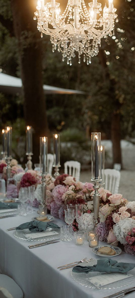 pastel wedding tablescape at Tuscany wedding