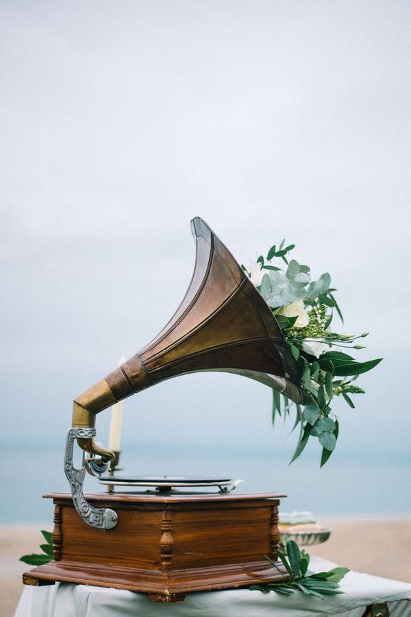 OliviaBossertBeachWedding 19 of 98