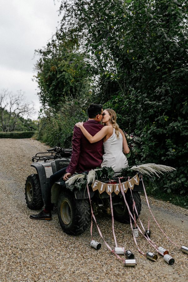 C5 Vicky Chris Cover