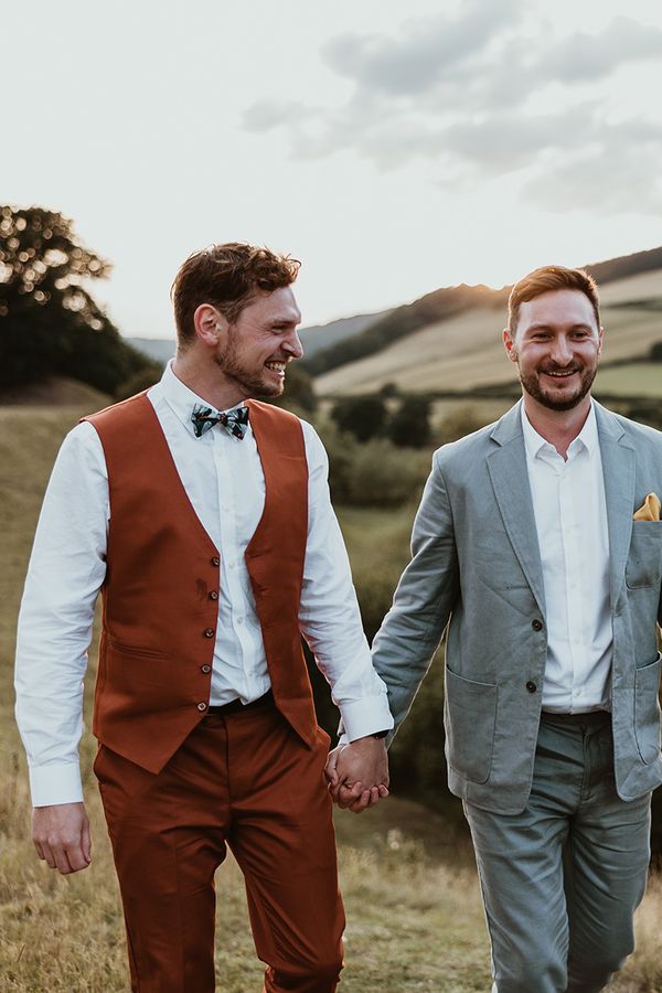 rustic wedding at Wilde Lodge for gay couple