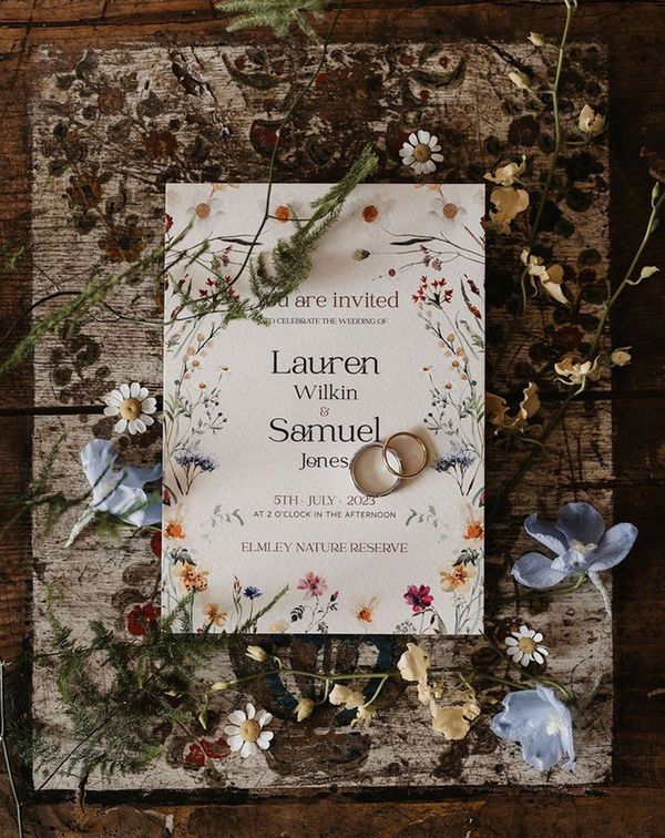 wildflower theme wedding invitation