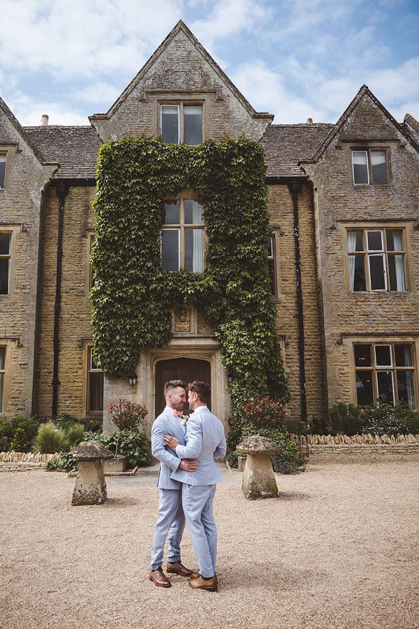 hyde-house-wedding-with-two-grooms-for-gay-wedding