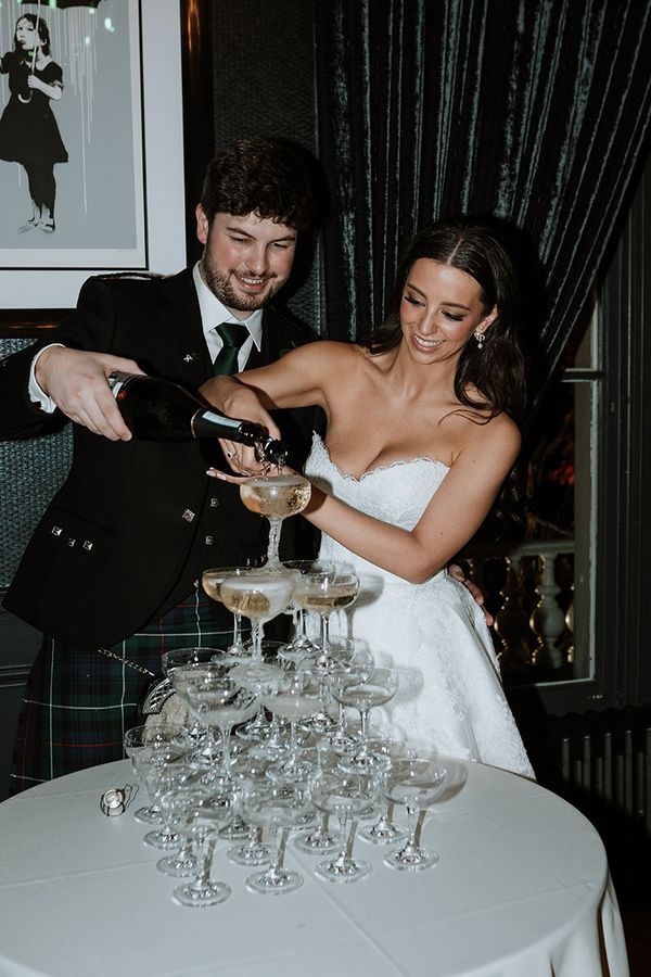 annie-andrew-carlowrie-castle-wedding
