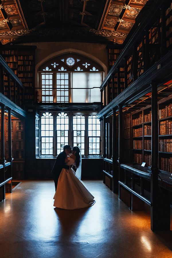 hannah-faaris-the-bodleian-library-wedding