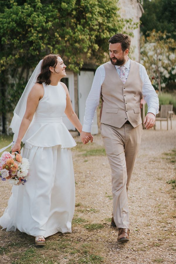 maisie-james-ashley-wood-farm-wedding