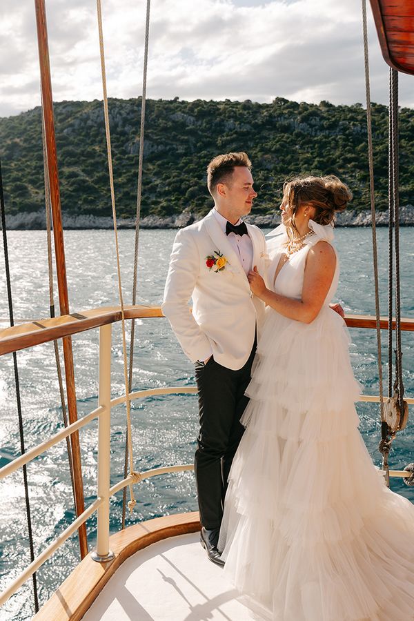laura-tom-boat-wedding-in-croatia