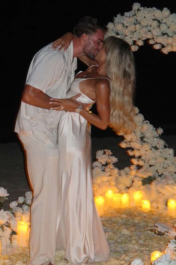 Molly-Smith-Tom-Clare-Relationship-Timeline