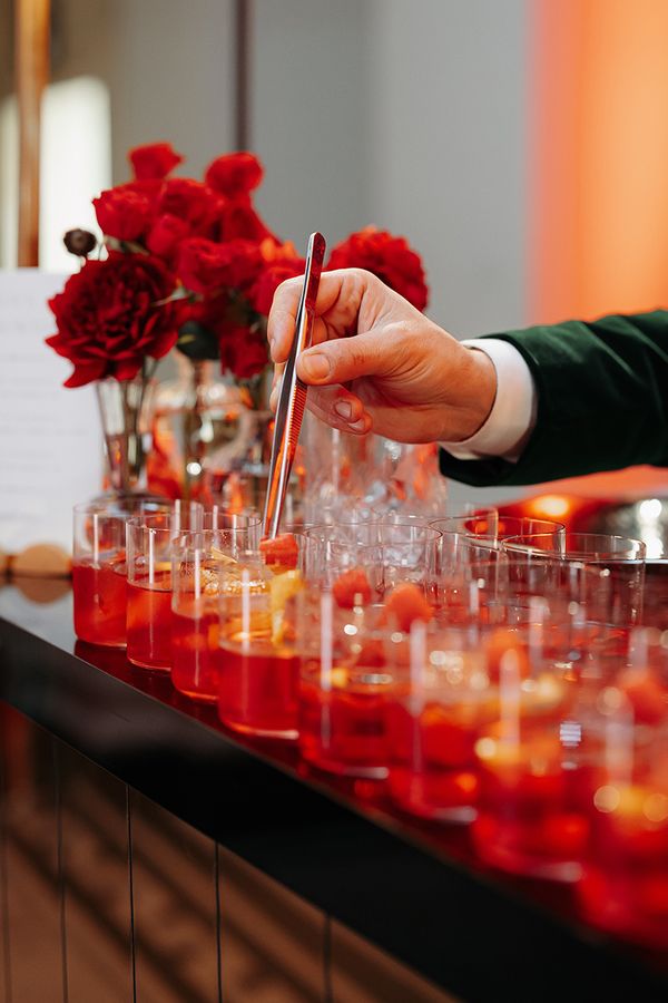wedding cocktail hour ideas with cocktails on bar