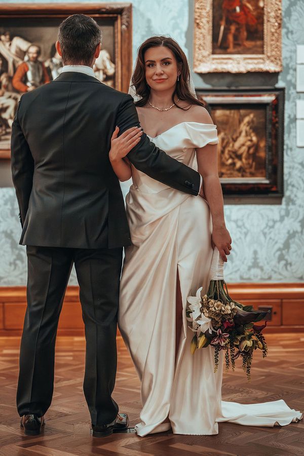 Julia & Conrad museum wedding 