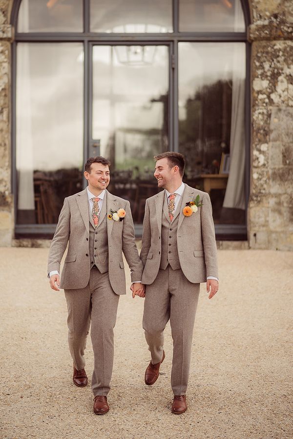 Alex & David's Vintage-Inspired Wedding at The Bake Barn on the Fonthill Estate