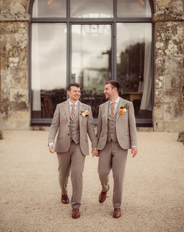 Alex & David's Vintage-Inspired Wedding at The Bake Barn on the Fonthill Estate