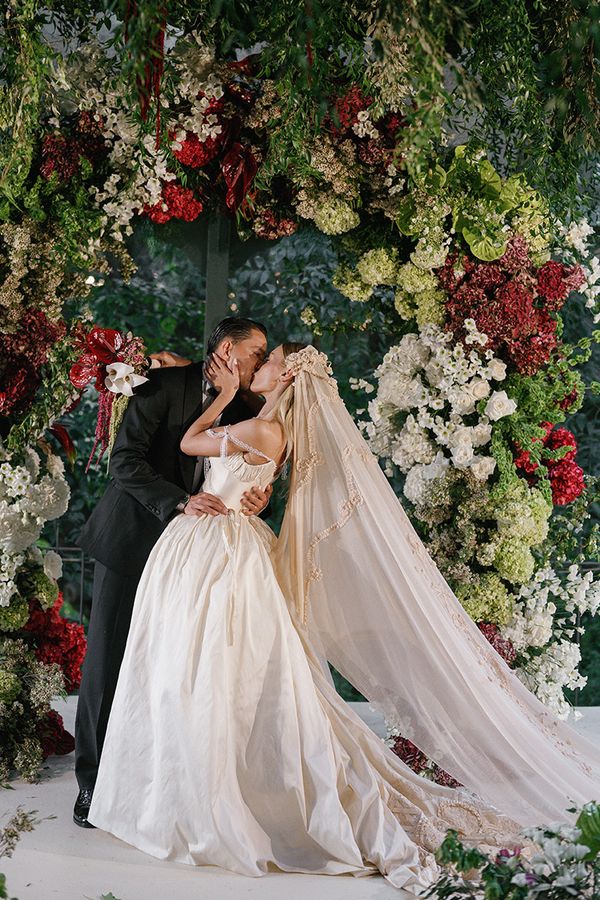 Bilge Yenigül & Cengiz Ünder's Secret Garden Castle Wedding in Rome