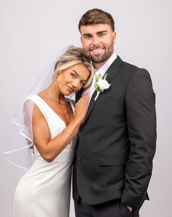 Love Island’s Molly and Tom Clare Open Up About Their Mallorca Wedding