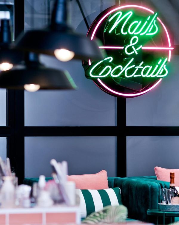 Rock My Christmas Advent Day 6: Win Nails & Cocktails for You and Your Bridal Party at Paint Nails London