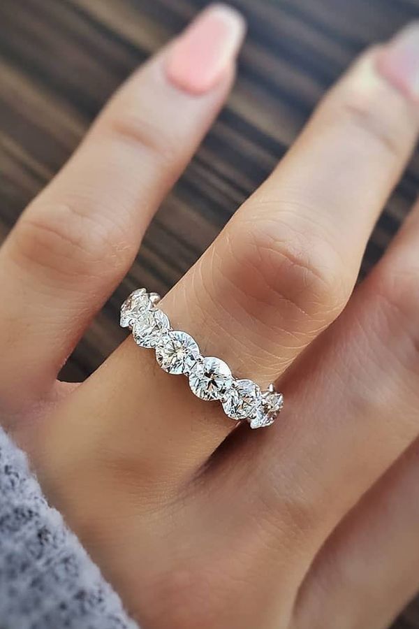 diamond-mansion-custom-vs-ready-made-eternity-rings