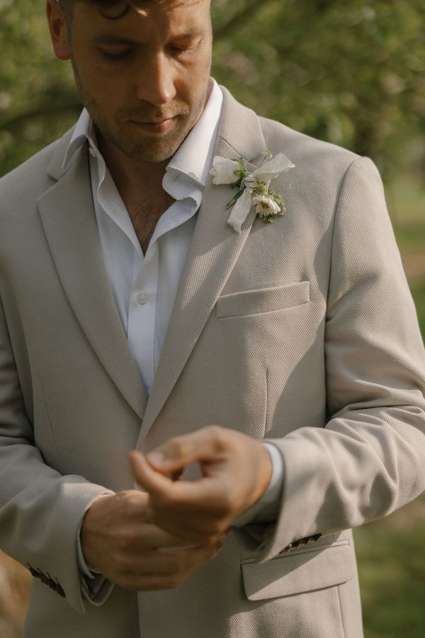 Neutral coloured spring wedding groom suit